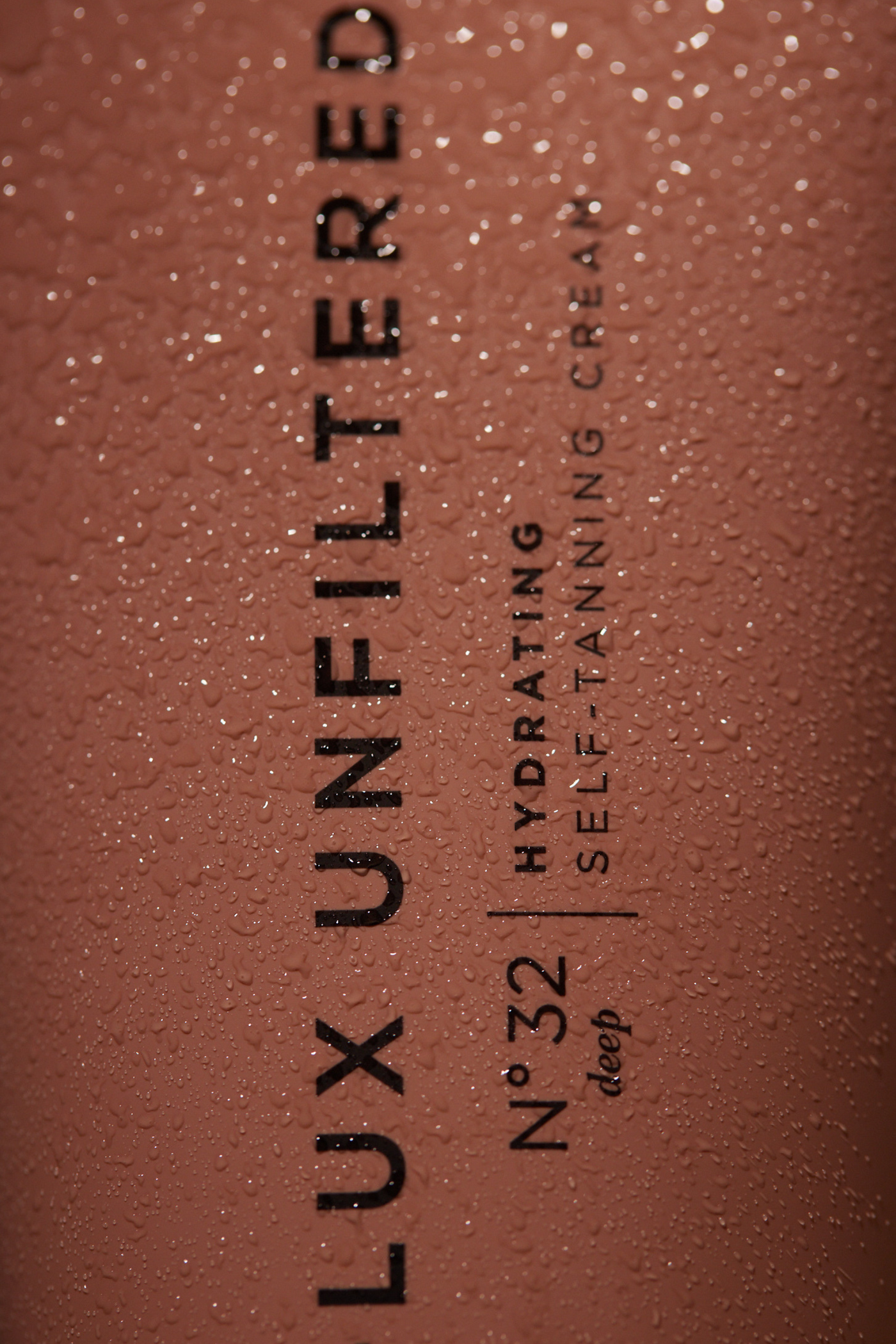N°32 Deep Hydrating Self-Tanning Cream - + LUX UNFILTERED