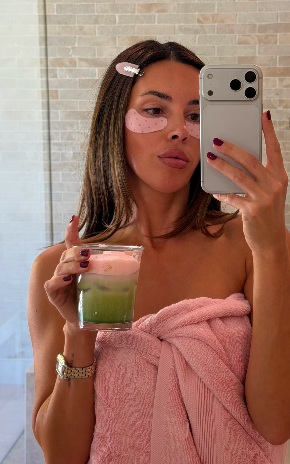 Strawberry Matcha Iced Latte Eye Mask - 10 Pairs - + LUX UNFILTERED