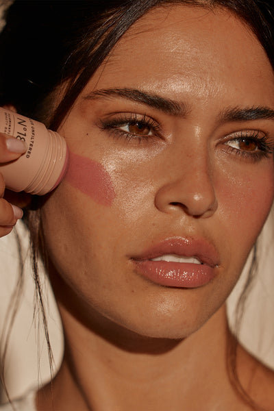 N°18 Illuminating Beauty Balm - + LUX UNFILTERED