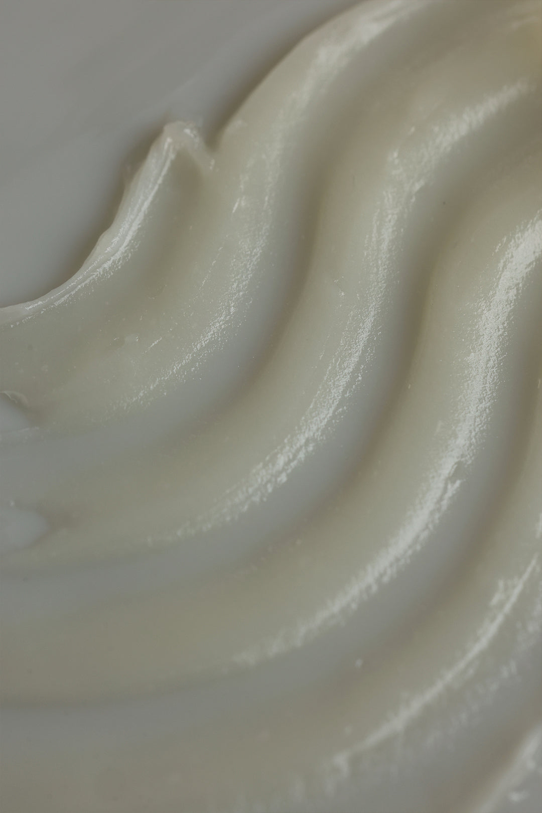 The Cleansing Balm - + LUX UNFILTERED